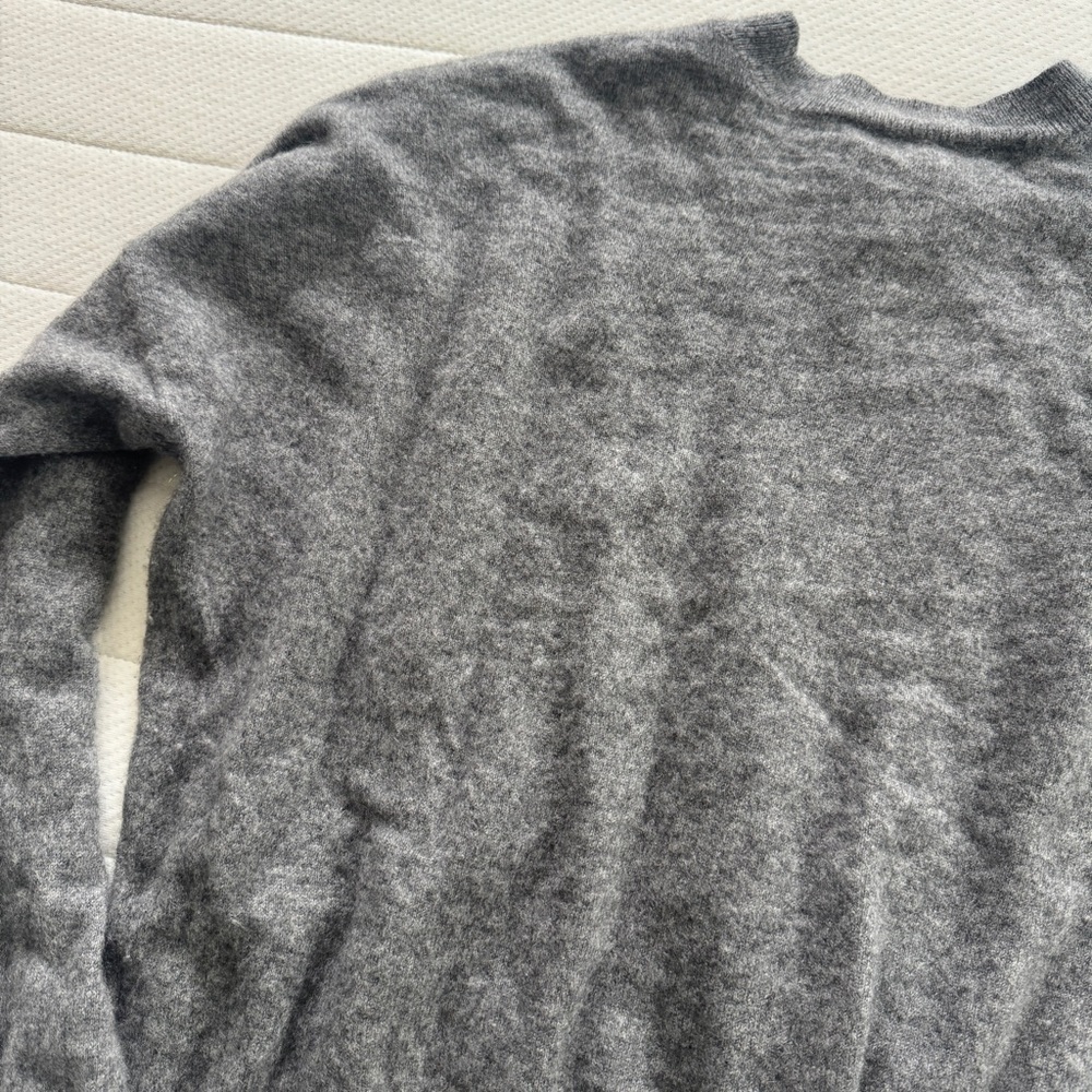 Madewell (Re)sponsible Cashmere Oversized Crewneck Sweater - Picture 6 of 7